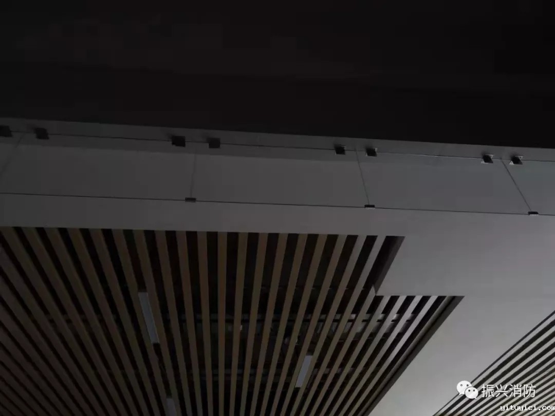 项目介绍：广州市铁一中学（白云校区）