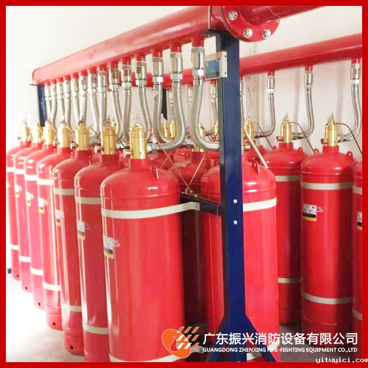气体灭火的灭火剂瓶组和驱动气体压差